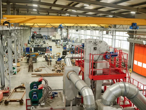 Asset Utilisation and the Economics of Equipment Sharing in Capital-Intensive Industries